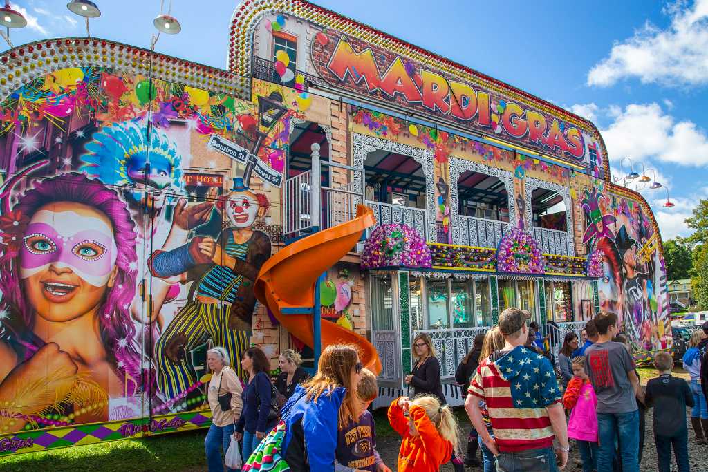 6D-6552 Carnival feature at the 2018 Buckwheat Festival